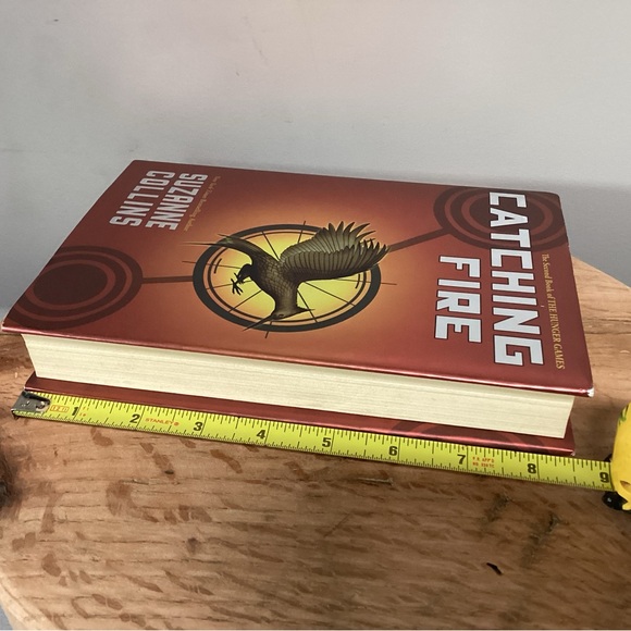 “2/$10” - Catching Fire by Suzanne Collins - The Hunger Games - Hardcover - Picture 11 of 12